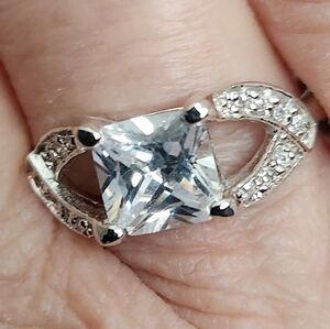 Lia Sophia ladies faux diamond ring